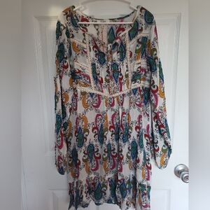 NWT Hayden Colorful Paisley Print Dress With Cochet Details